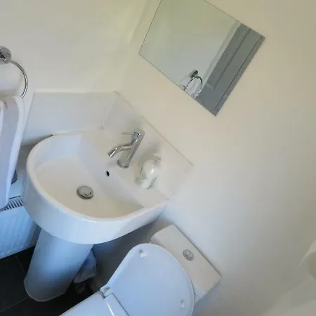 公寓 Luxury Cosy 2 Bed House With Garden *